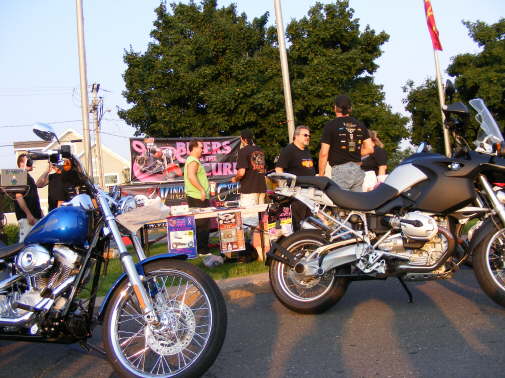 2008_0712BIKENIGHT0004