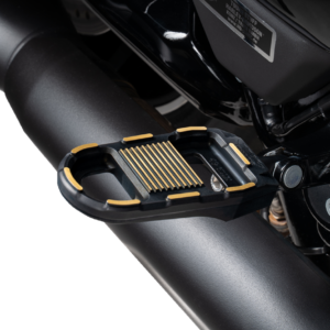 Adjustable Foot Pegs Designed by Gilles - Black/Gold