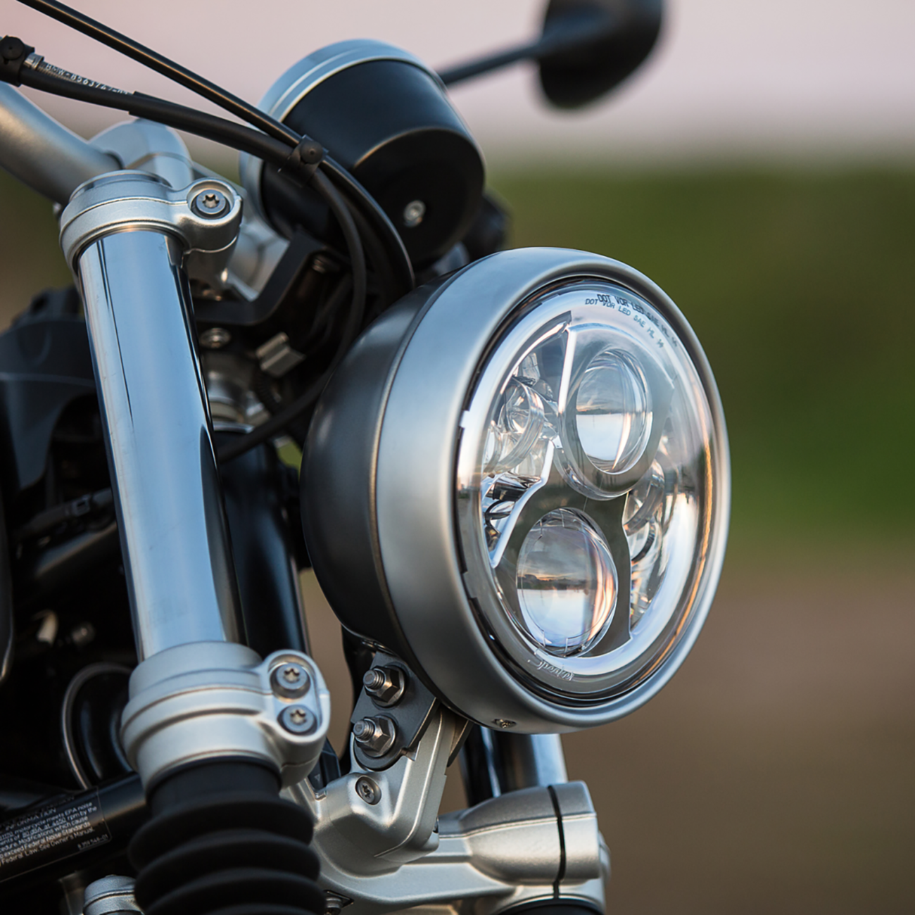 Headlight with Mounting Ring - Chrome